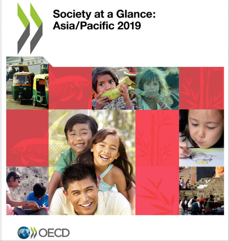OECD '한 눈에 보는 사회 아시아/태평양' 표지